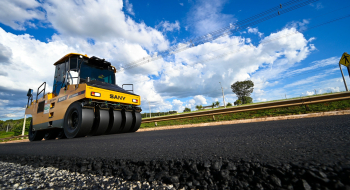 Governo de Goiás restaura GO-060, entre Goiânia e Trindade